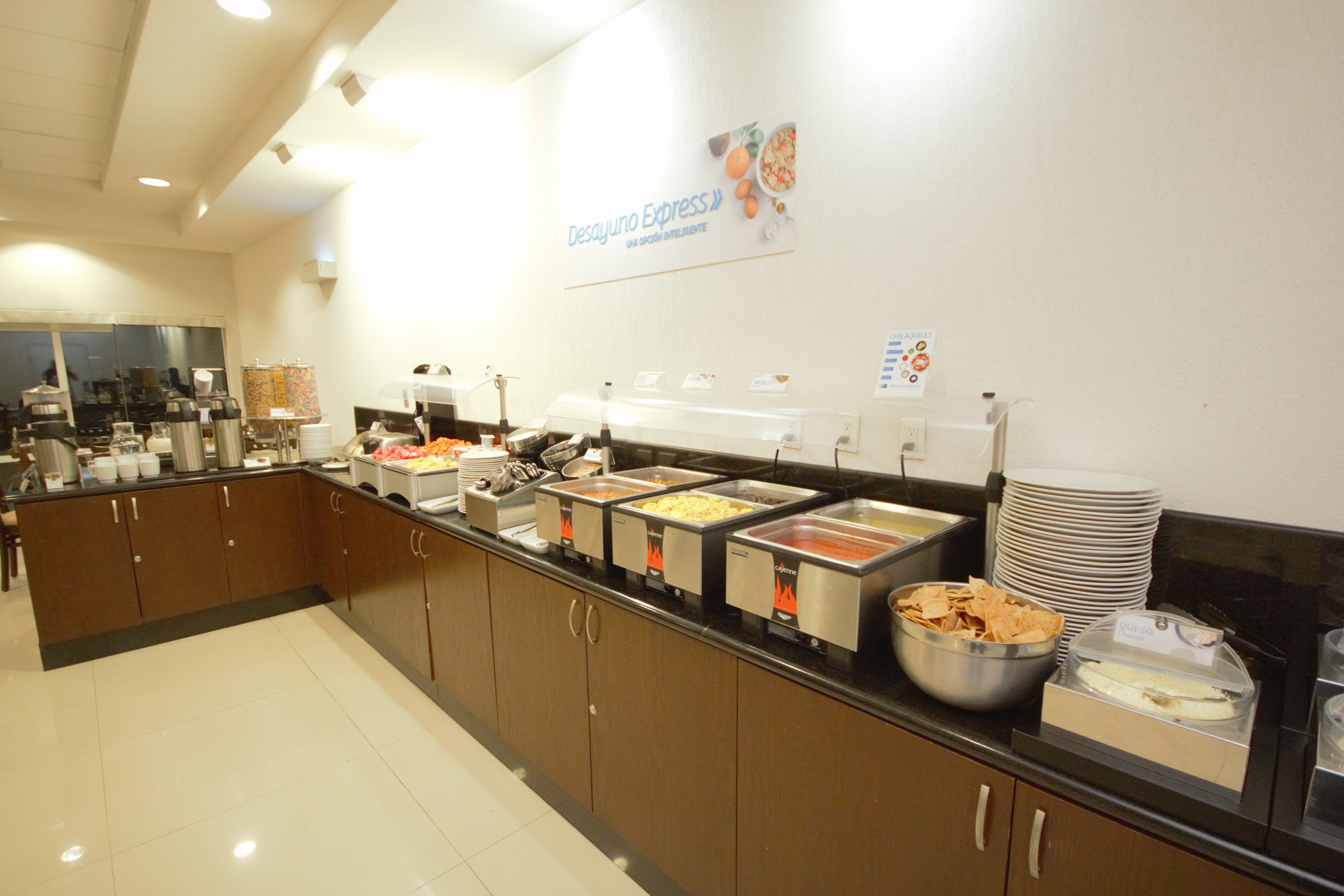 Holiday Inn Express Tuxtla Gutierrez La Marimba By Ihg Esterno foto
