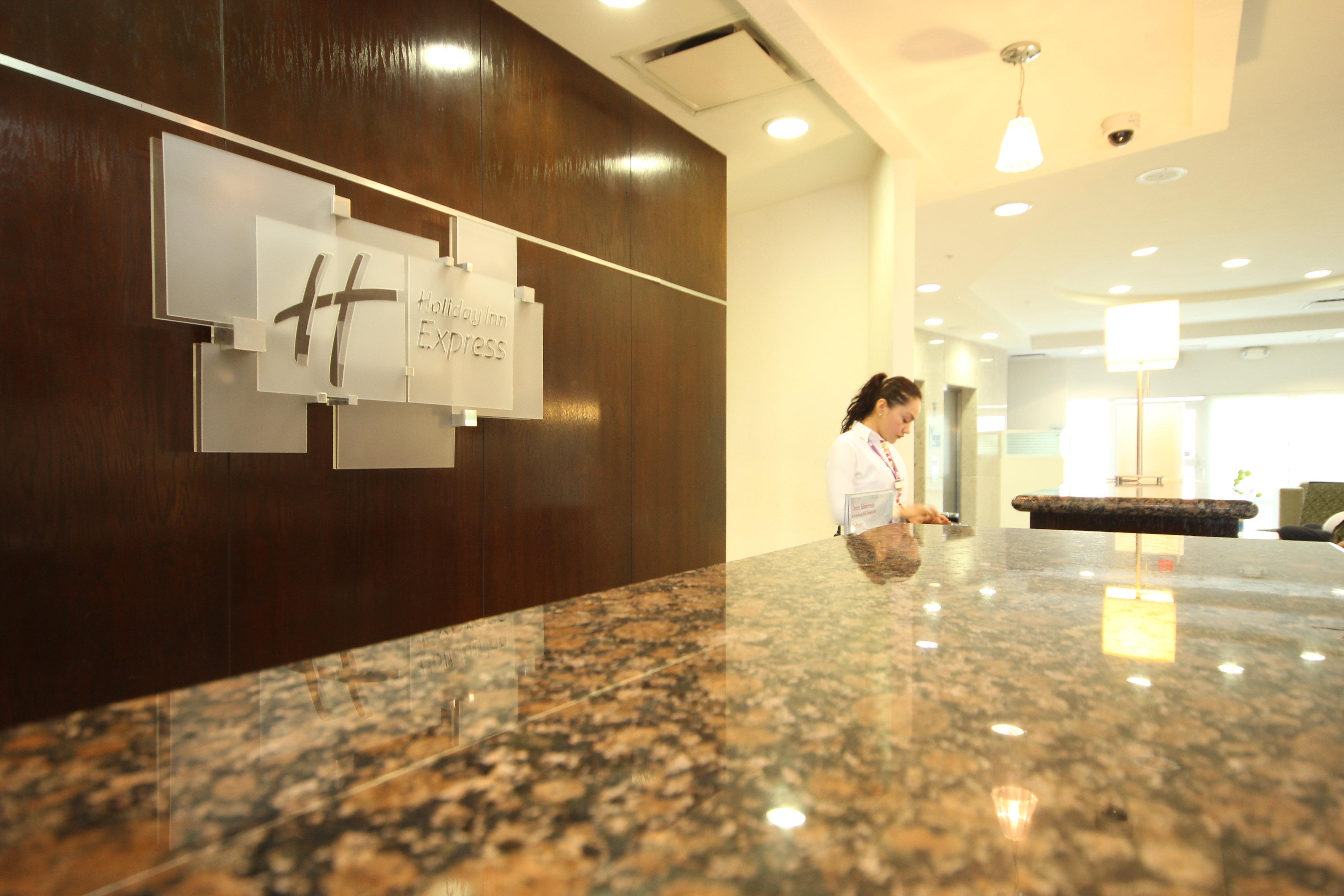 Holiday Inn Express Tuxtla Gutierrez La Marimba By Ihg Esterno foto